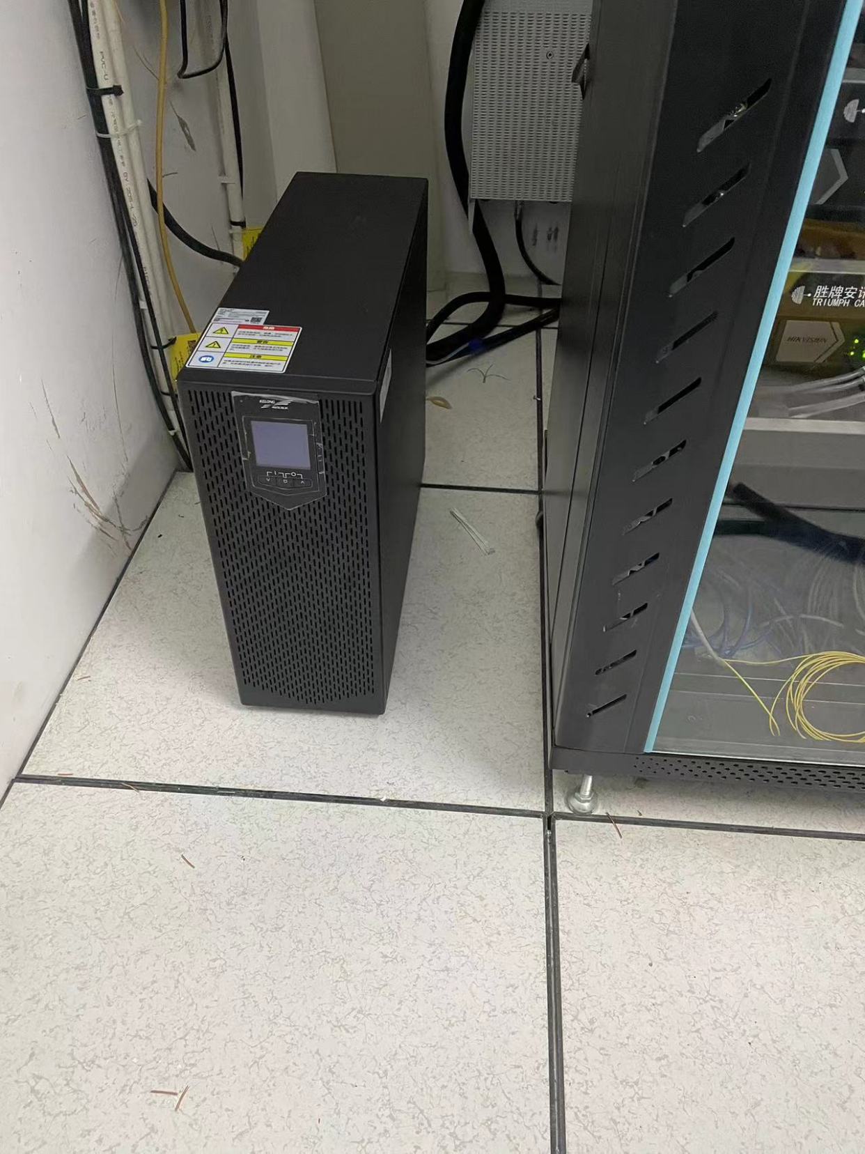 科華GFM-3000/2V/3000Ah鉛酸蓄電池 大容量、長續(xù)航工業(yè)能源解決方案